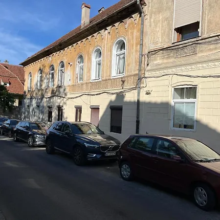 Rustic Centrul Istoric Apartmán Brašov